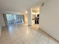 9508 SW 140th Ct in Miami, FL - Foto de edificio - Building Photo