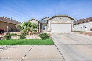 329 Samuel Vis St in Horizon City, TX - Building Photo