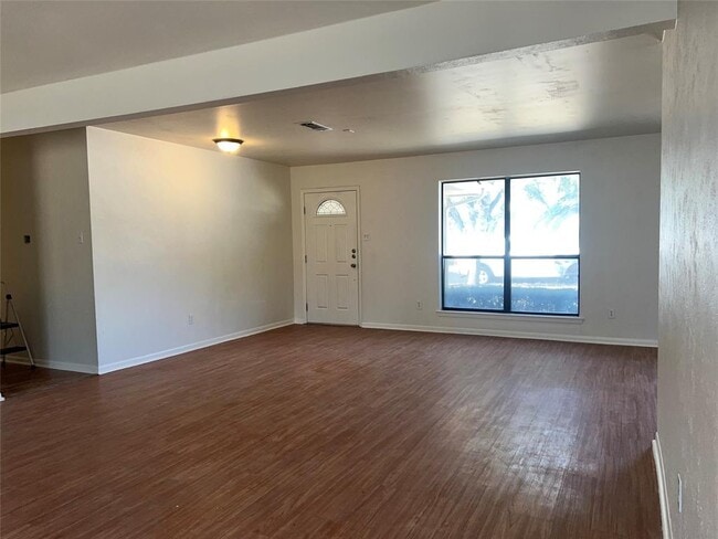 104 Tallwood Dr in Georgetown, TX - Building Photo - Building Photo