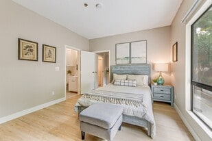 Encinitas Senior Living - 55+ Active Adult... in Encinitas, CA - Building Photo