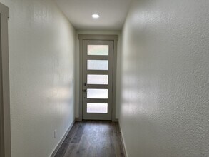 107 Ross St in Sulphur Springs, TX - Building Photo - Building Photo