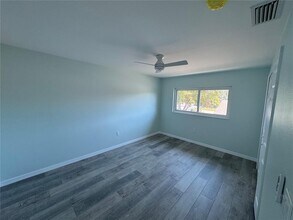 1258 Barbara Dr in Venice, FL - Building Photo - Building Photo