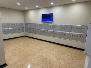 3520 Leverich St, Unit A611 in Jackson Heights, NY - Building Photo - Building Photo