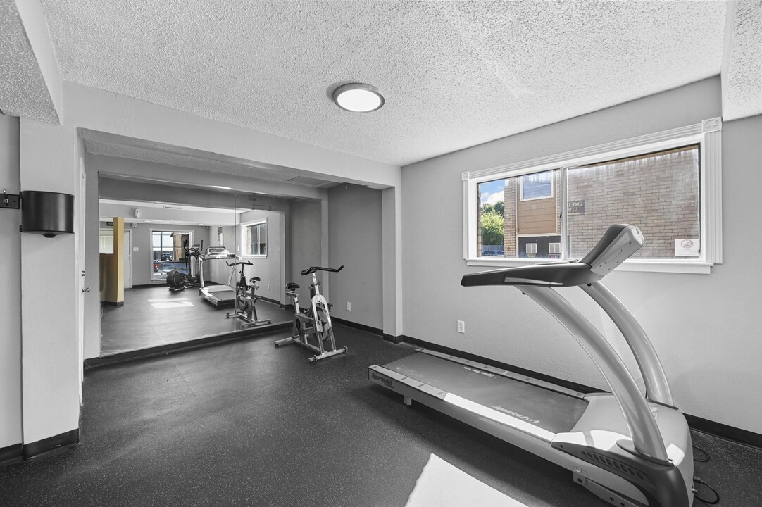 Sandpebble in Irving, TX - Building Photo