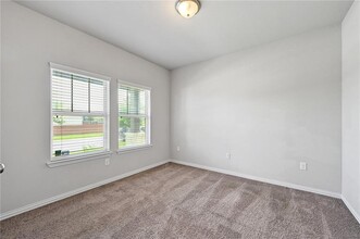 8717 Blaze Dr in Austin, TX - Building Photo - Building Photo