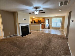 931 Screech Owl Dr in Hope Mills, NC - Building Photo - Building Photo