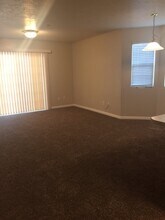 105 Daybreak Ln in Saratoga Springs, UT - Building Photo - Building Photo