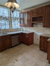 5722 Buffalo Ave in Niagara Falls, NY - Building Photo - Building Photo