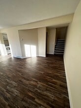 102 102 Ave in Fort St John, BC - Building Photo - Building Photo