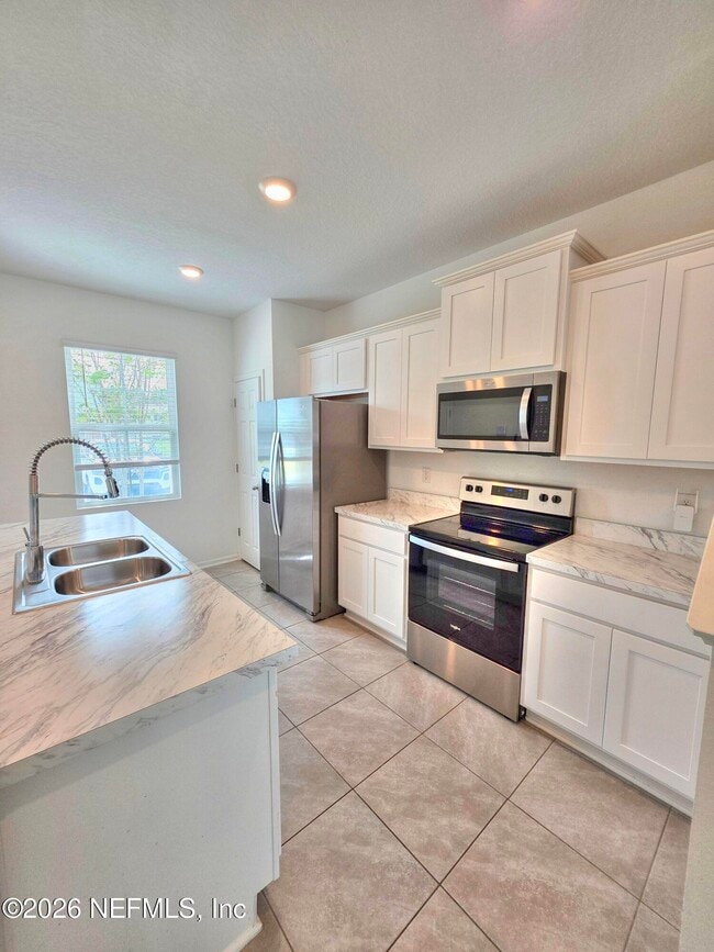 3972 Vlg Vw Ln in Orange Park, FL - Building Photo - Building Photo