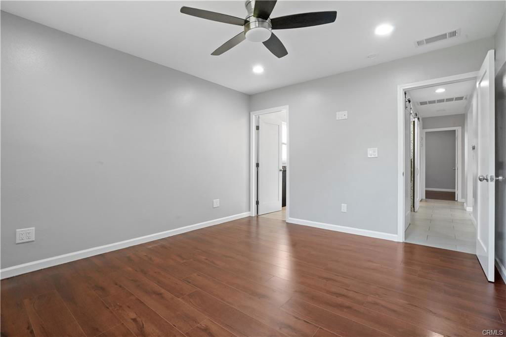 20247 Kinzie St in Los Angeles, CA - Building Photo