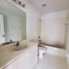 2621 SE 15th Pl, Unit 187 in Homestead, FL - Building Photo - Building Photo