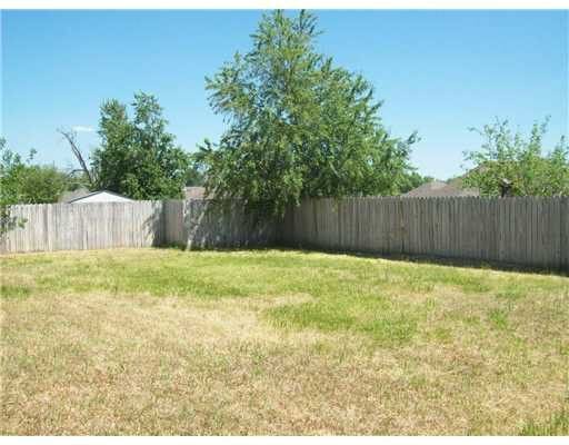 701 Cass Rd in Centerton, AR - Building Photo - Building Photo