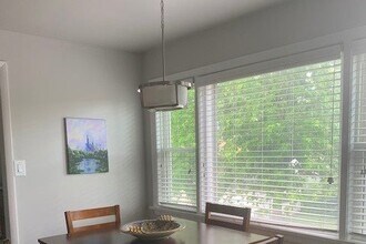 7660 Adams St, Unit 1 in Forest Park, IL - Foto de edificio - Building Photo