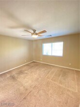 5836 Wispy Winds St in Las Vegas, NV - Building Photo - Building Photo