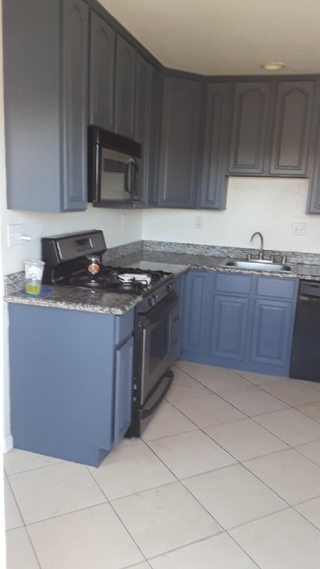 1914 Clayton Way, Unit #3
