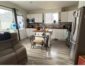 10257 S 1280 E in Sandy, UT - Building Photo - Building Photo