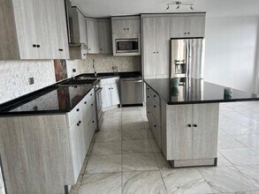 7004 JFK Blvd E in Guttenberg, NJ - Building Photo - Building Photo