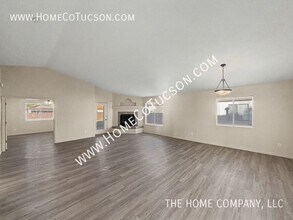 2314 Silvergate Pl in Tucson, AZ - Building Photo - Building Photo