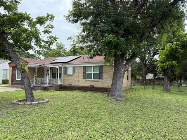 10402 Desdemona Dr in Dallas, TX - Building Photo - Building Photo