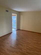 10339 W Yale Ave in Beach Park, IL - Building Photo - Building Photo