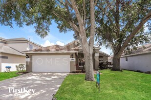 2202 Cattleman Dr in Brandon, FL - Building Photo