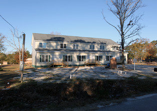 110 Oak Ln in Leland, NC - Building Photo - Building Photo