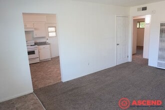 415 Minner Ave in Bakersfield, CA - Building Photo - Building Photo