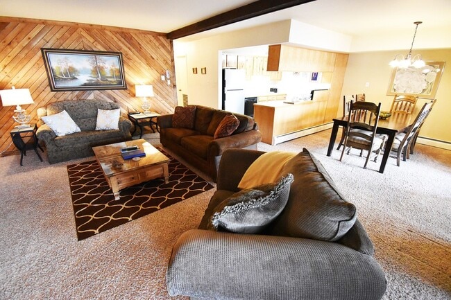 property at 224 W Lodgepole St