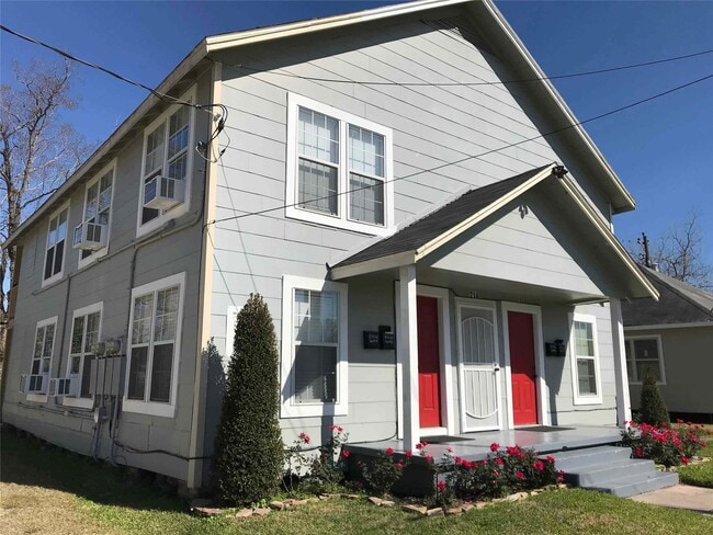 property at 214 W Republic St