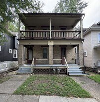 195 E Maynard Ave in Columbus, OH - Building Photo