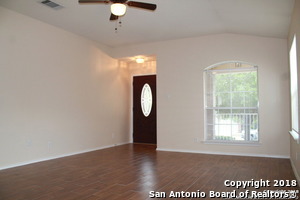 554 Coral Harbor in San Antonio, TX - Building Photo - Building Photo