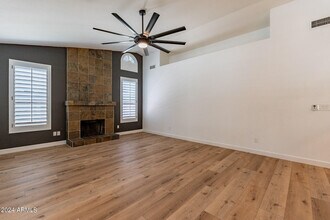 1449 W Antiqua Dr in Gilbert, AZ - Foto de edificio - Building Photo