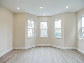 3415 N 19th St in Philadelphia, PA - Foto de edificio - Building Photo