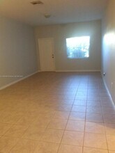 5630 NW 114th Path, Unit 106 in Doral, FL - Building Photo - Building Photo