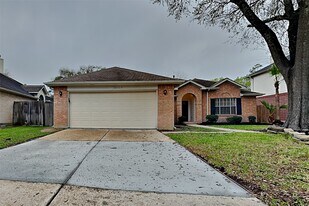 31115 Perlican Dr in Spring, TX - Building Photo