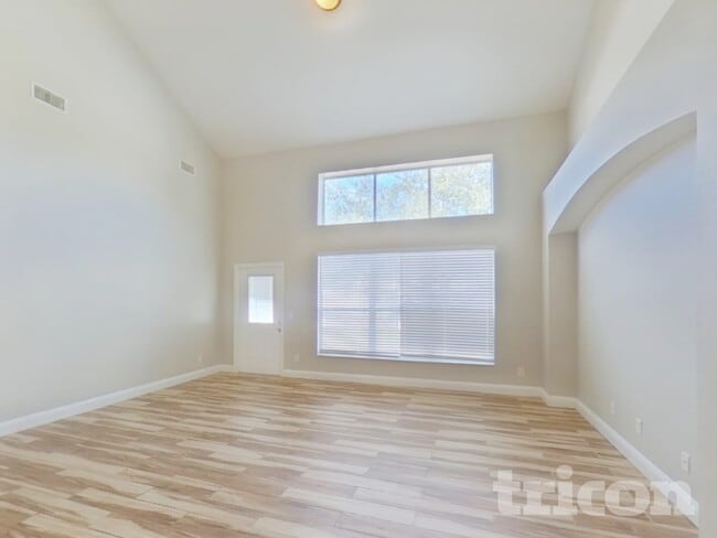 243 Tower View Dr W in Haines City, FL - Building Photo - Building Photo