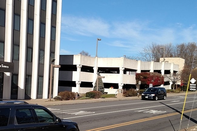 Courthouse Towers Apartments in Wilkes-Barre, PA - Building Photo - Building Photo