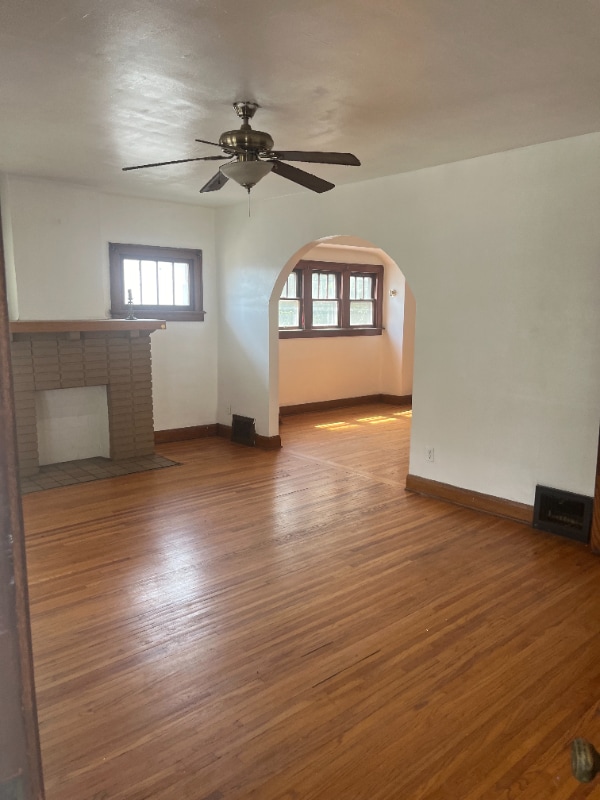 816 Wright Ave