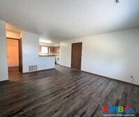 965 Boston Way photo'