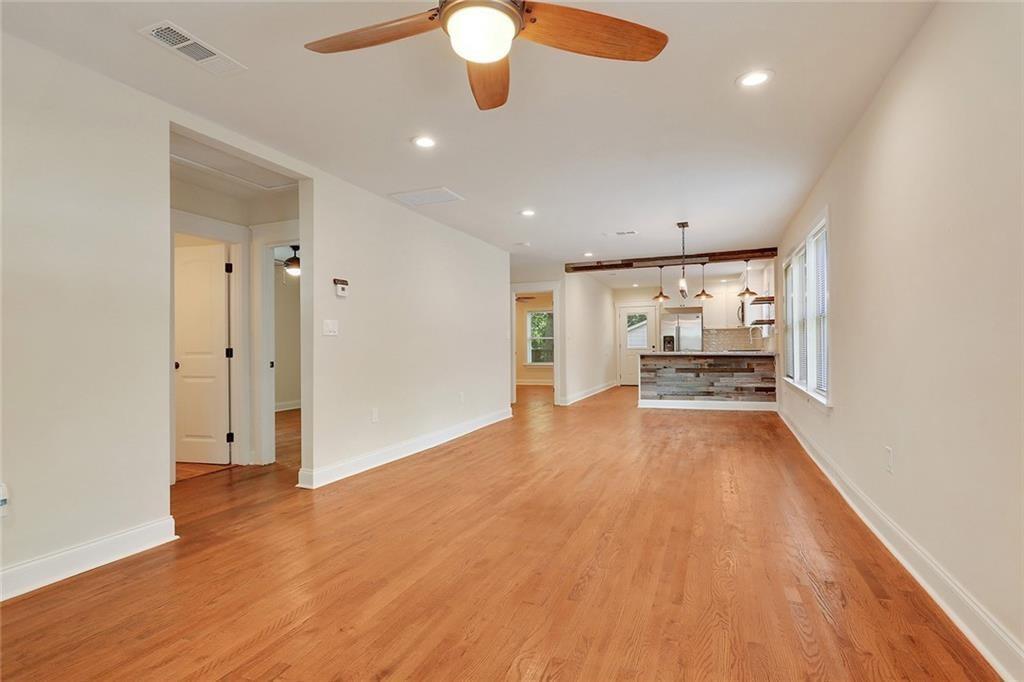 1060 Regent St SW in Atlanta, GA - Building Photo