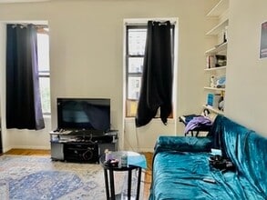 215 W 106th St in New York, NY - Building Photo - Building Photo