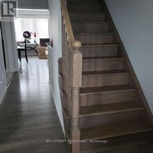 1574 Farmstead Dr in Milton, ON - Building Photo - Building Photo