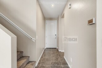 17851 W Daley Ln in Surprise, AZ - Building Photo - Building Photo