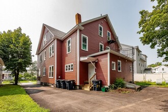 8-10 Courtland St in Nashua, NH - Building Photo - Building Photo