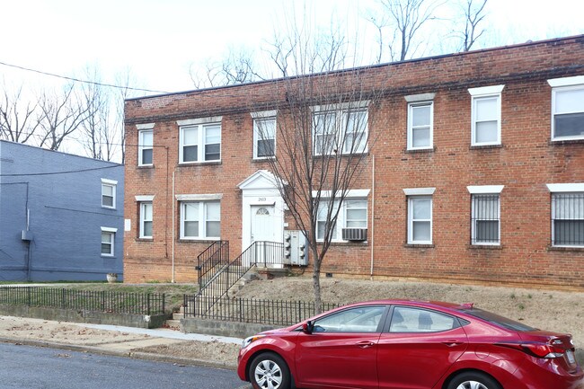 2613 29th St SE in Washington, DC - Building Photo - Building Photo