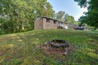 876 Childress Hollow Rd in Chickamauga, GA - Building Photo - Building Photo