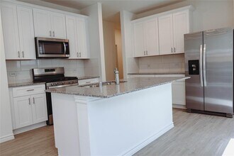 15161 Canyon Rapids Rd in Conroe, TX - Building Photo - Building Photo