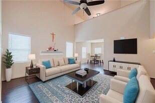 1810 Emerson Ridge Dr in Spring, TX - Building Photo