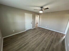 704 Wilkinson Dr in Mesquite, TX - Building Photo - Building Photo